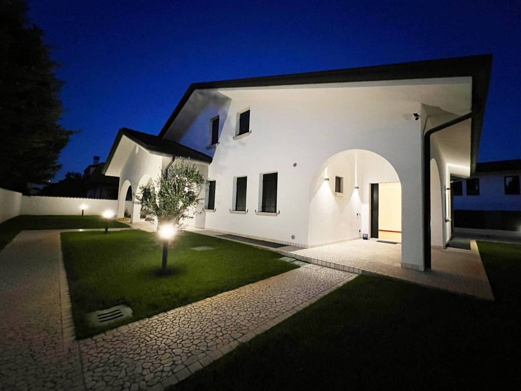 casa indipendente in vendita a Noventa Padovana