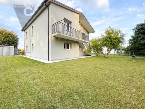 casa indipendente in vendita a Noventa Padovana in zona Noventana