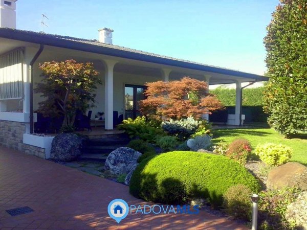 casa indipendente in vendita a Noventa Padovana