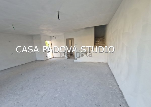 casa indipendente in vendita a Noventa Padovana in zona Noventana