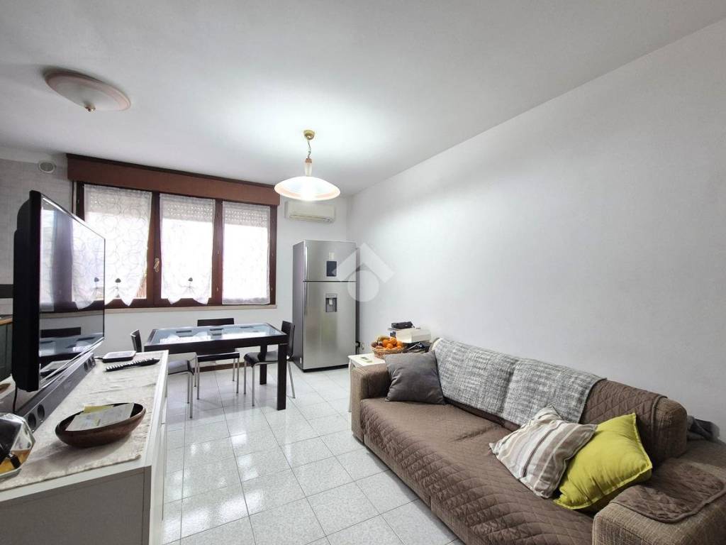 appartamento in vendita a Noventa Padovana in zona Noventana