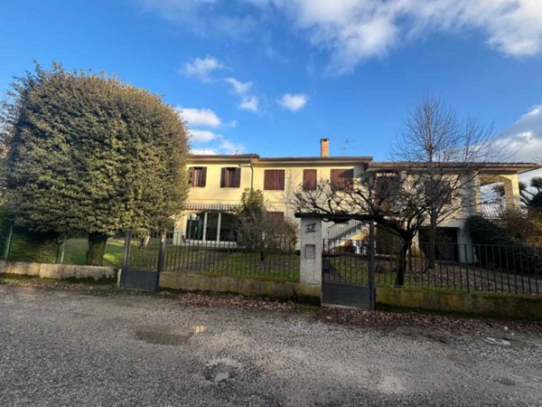 casa indipendente in vendita a Noventa Padovana