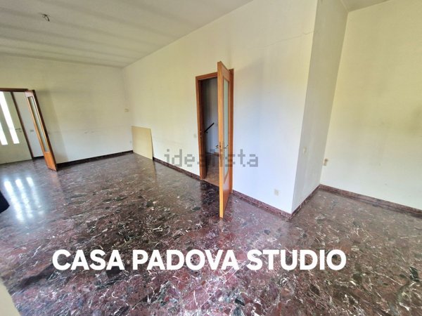 casa indipendente in vendita a Noventa Padovana