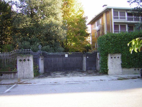 intera palazzina in vendita a Noventa Padovana