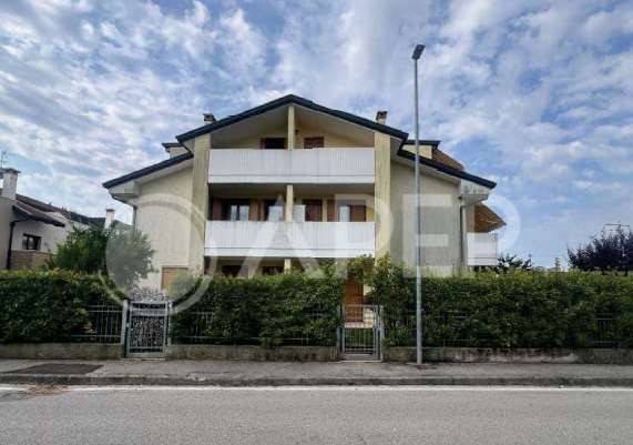 appartamento in vendita a Noventa Padovana in zona Oltre Brenta