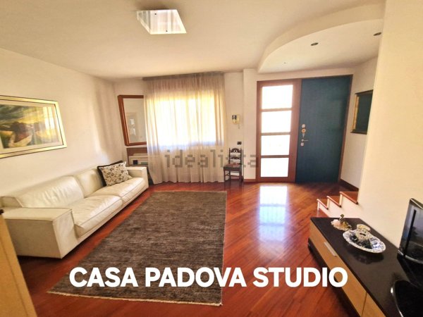 casa indipendente in vendita a Noventa Padovana in zona Noventana