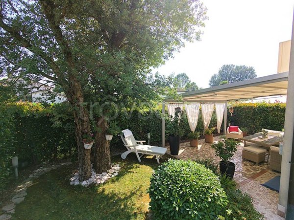 casa indipendente in vendita a Noventa Padovana in zona Oltre Brenta