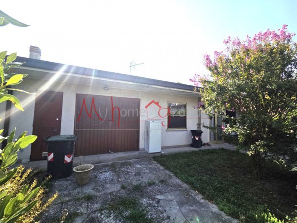 casa indipendente in vendita a Noventa Padovana in zona Noventana