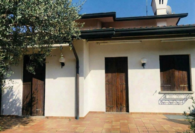 casa indipendente in vendita a Noventa Padovana in zona Noventana