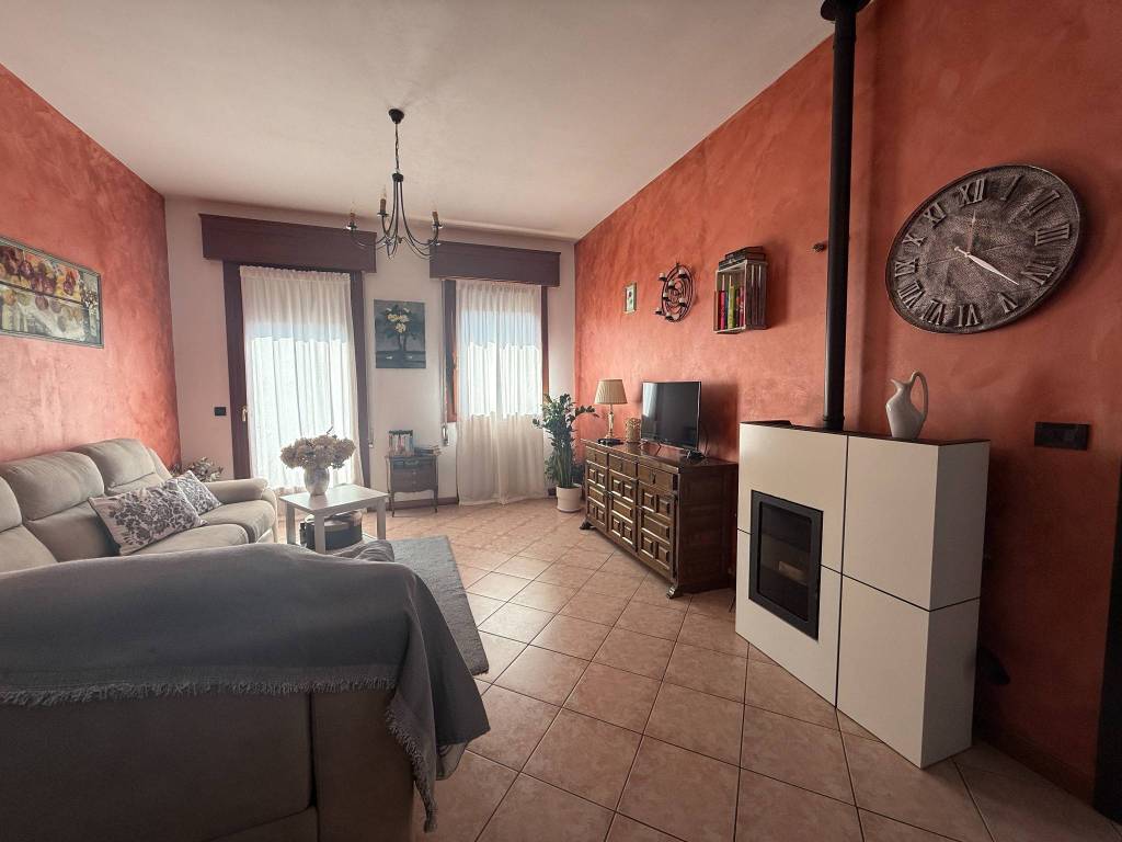 casa indipendente in vendita a Noventa Padovana in zona Oltre Brenta