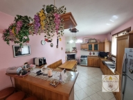 casa indipendente in vendita ad Ospedaletto Euganeo