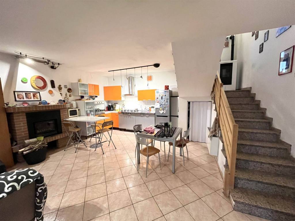 casa indipendente in vendita ad Ospedaletto Euganeo