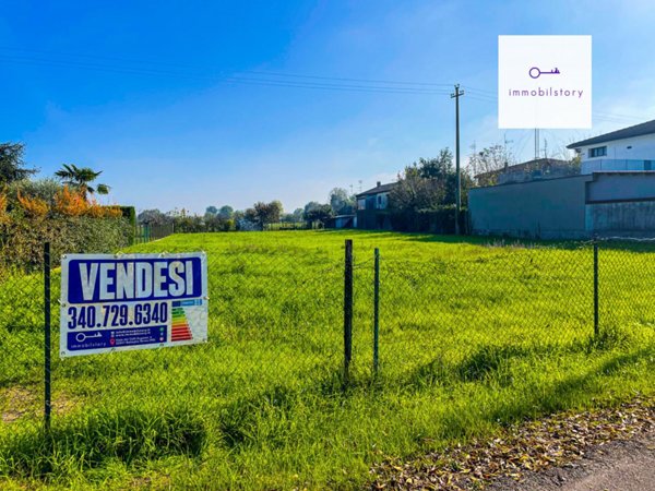 terreno edificabile in vendita ad Ospedaletto Euganeo in zona Tresto