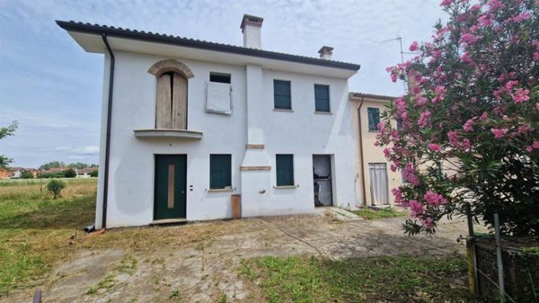 casa indipendente in vendita ad Ospedaletto Euganeo