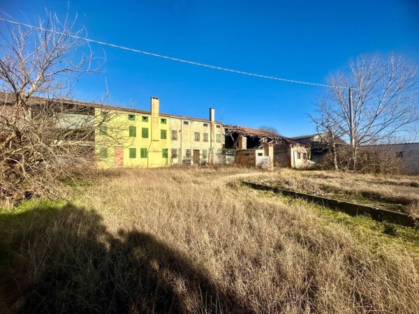 terreno agricolo in vendita ad Ospedaletto Euganeo