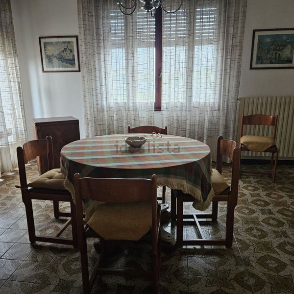 casa indipendente in vendita ad Ospedaletto Euganeo in zona Dossi