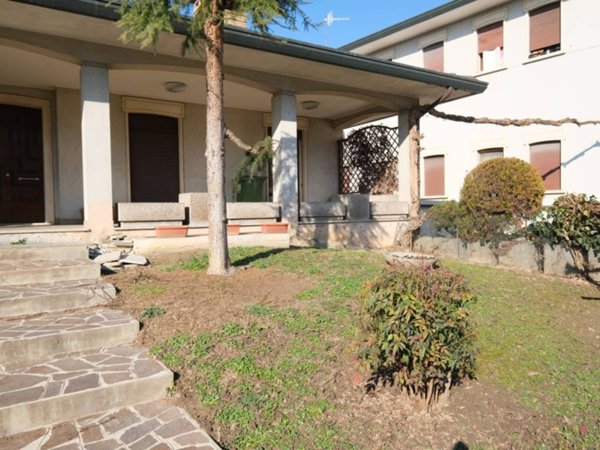casa indipendente in vendita ad Ospedaletto Euganeo