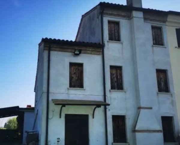 casa indipendente in vendita ad Ospedaletto Euganeo