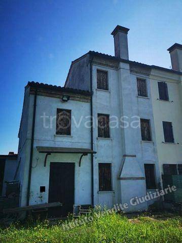terreno edificabile in vendita ad Ospedaletto Euganeo