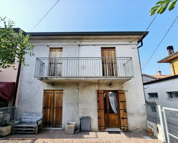 casa indipendente in vendita ad Ospedaletto Euganeo