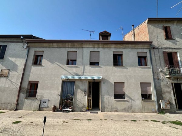 casa indipendente in vendita ad Ospedaletto Euganeo