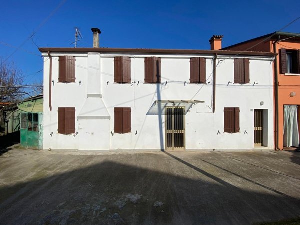 casa indipendente in vendita ad Ospedaletto Euganeo