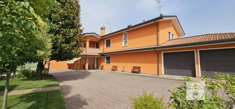 casa indipendente in vendita ad Ospedaletto Euganeo