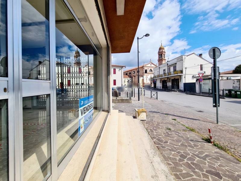 loft in vendita ad Ospedaletto Euganeo