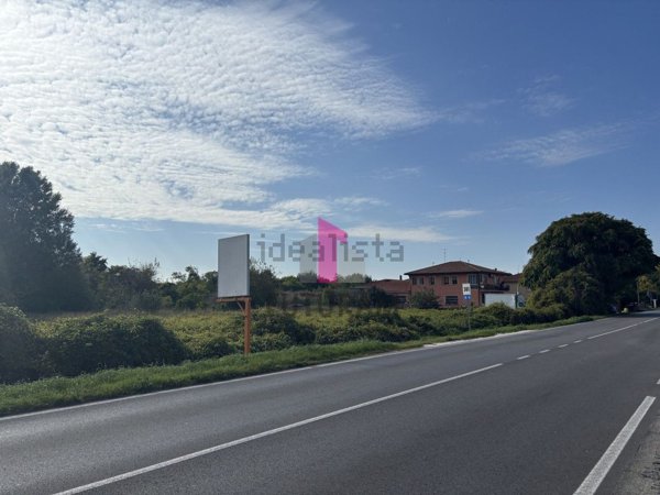 terreno edificabile in vendita ad Ospedaletto Euganeo