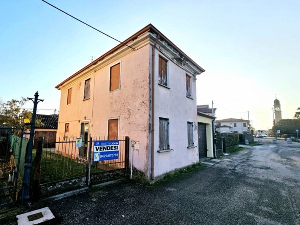 casa indipendente in vendita ad Ospedaletto Euganeo