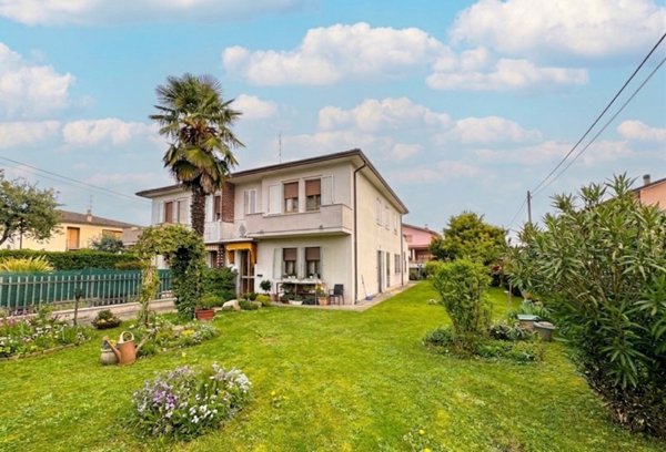 casa indipendente in vendita ad Ospedaletto Euganeo in zona Dossi