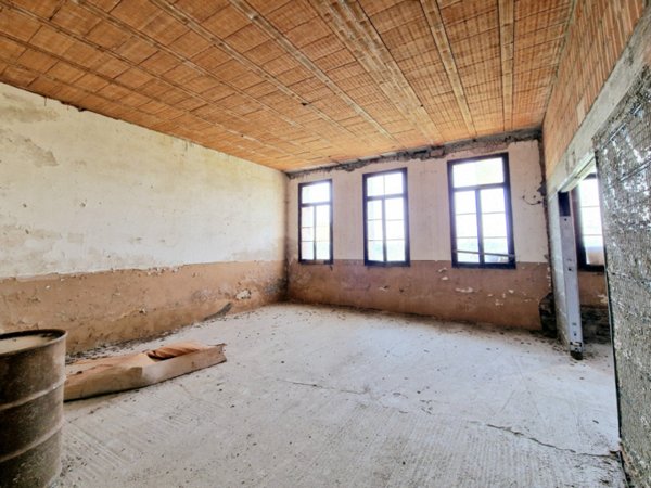 casa indipendente in vendita ad Ospedaletto Euganeo in zona Santa Croce