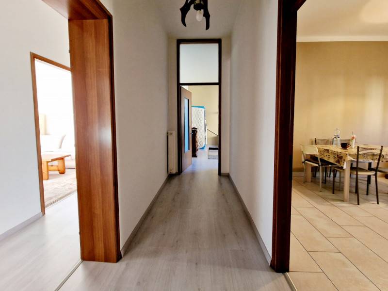 appartamento in vendita ad Ospedaletto Euganeo in zona Dossi
