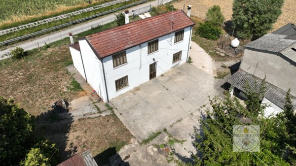 casa indipendente in vendita ad Ospedaletto Euganeo in zona Dossi