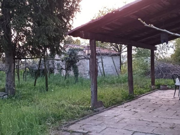 casa semindipendente in vendita ad Ospedaletto Euganeo in zona Dossi