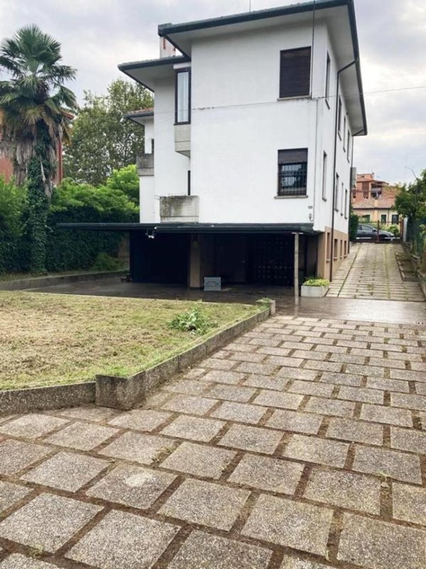 casa indipendente in vendita a Padova in zona Centro Storico