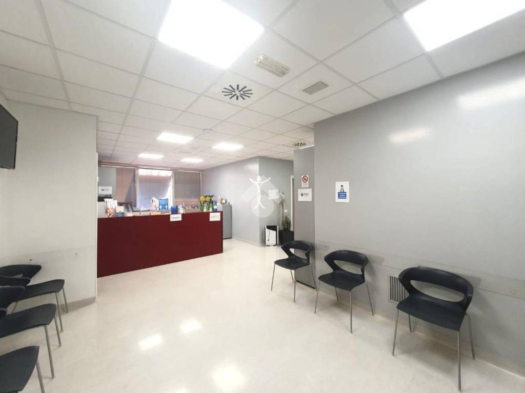 ufficio in vendita a Padova in zona Stanga