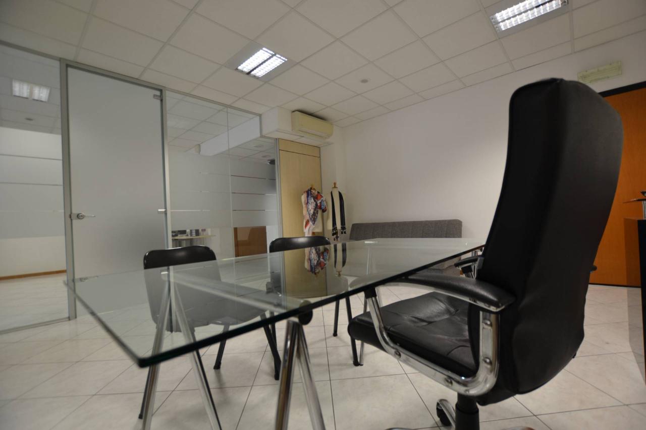 ufficio in vendita a Padova in zona San Lazzaro