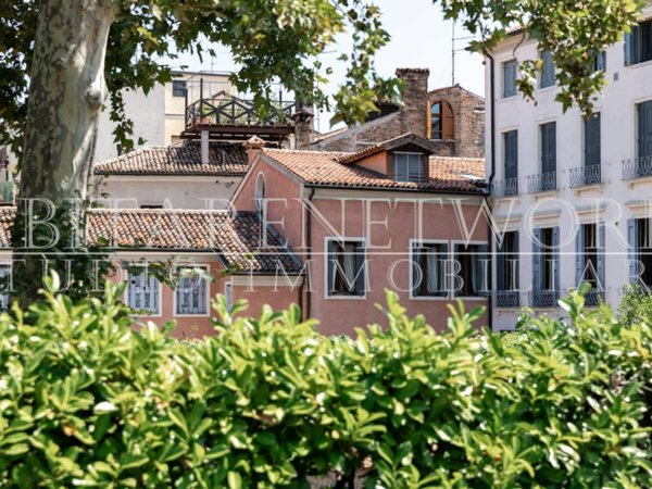 appartamento in vendita a Padova in zona Centro Storico