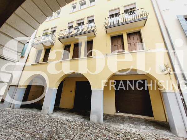 appartamento in vendita a Padova in zona Centro Storico