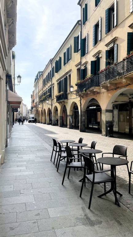 appartamento in vendita a Padova in zona Centro Storico