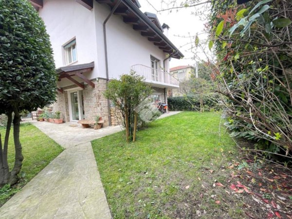 casa indipendente in vendita a Padova in zona Sant'Osvaldo / Santa Rita