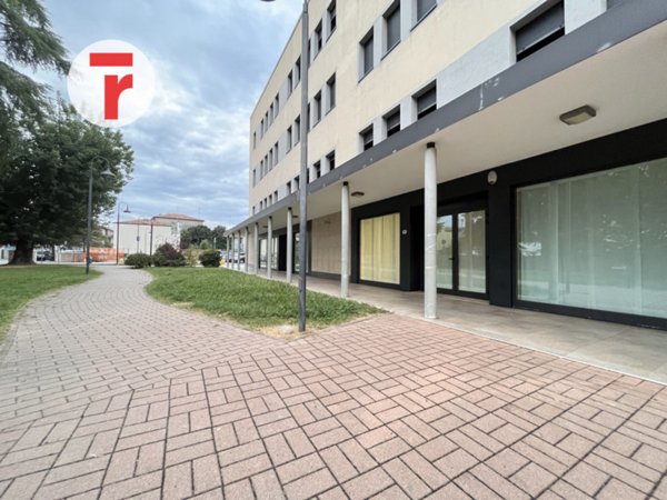 ufficio in vendita a Padova in zona Arcella