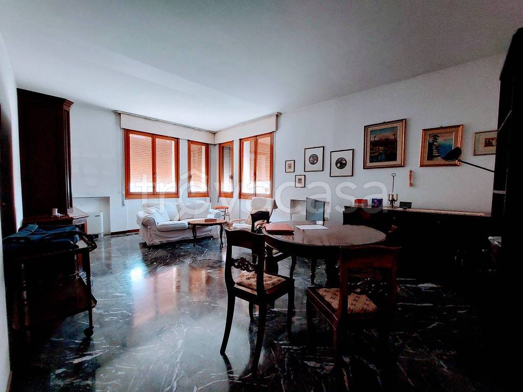 appartamento in vendita a Padova in zona Savonarola