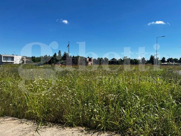 terreno edificabile in vendita a Padova in zona Brentelle