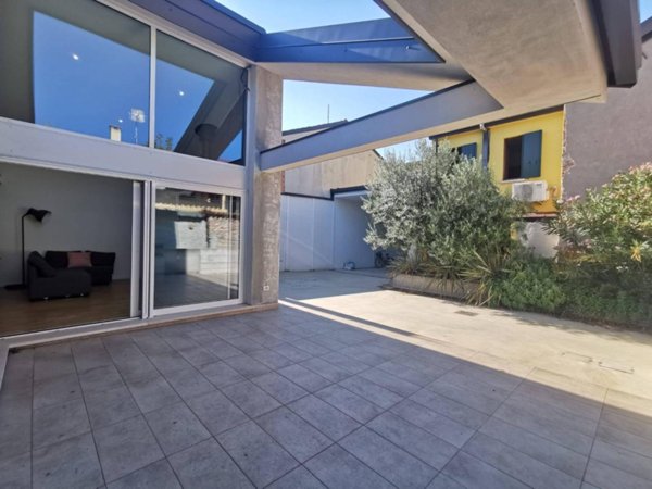casa indipendente in vendita a Padova in zona Guizza