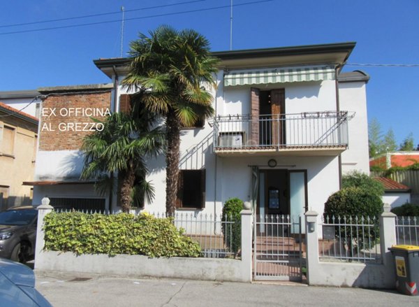 casa indipendente in vendita a Padova in zona Savonarola