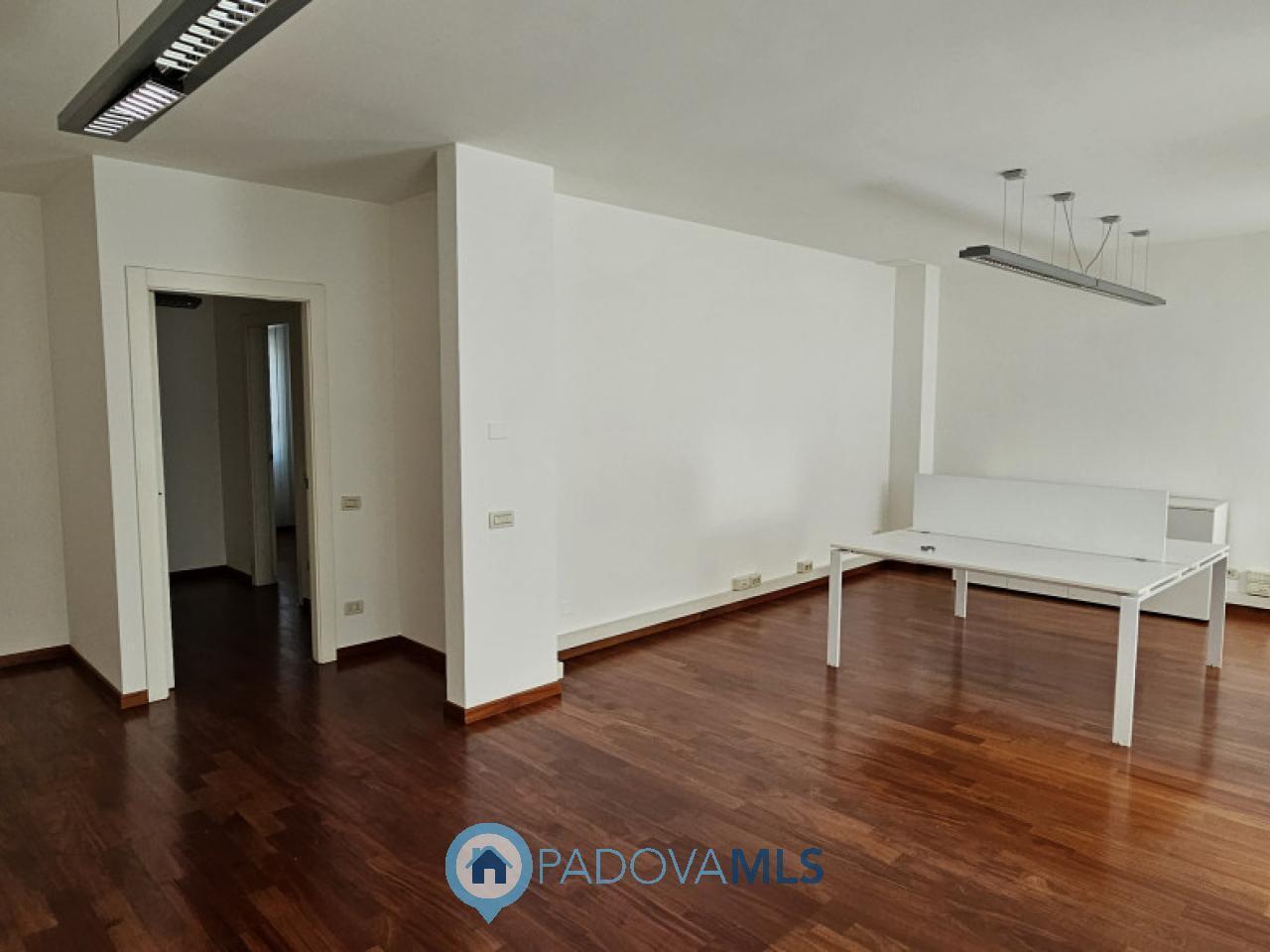 appartamento in vendita a Padova in zona Ponte di Brenta