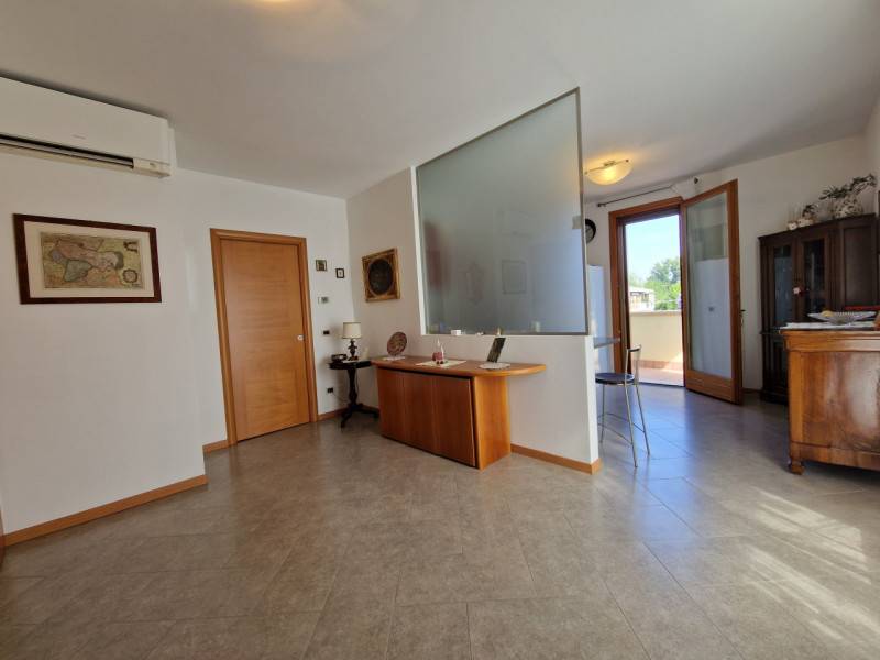 appartamento in vendita a Padova in zona Pontevigodarzere