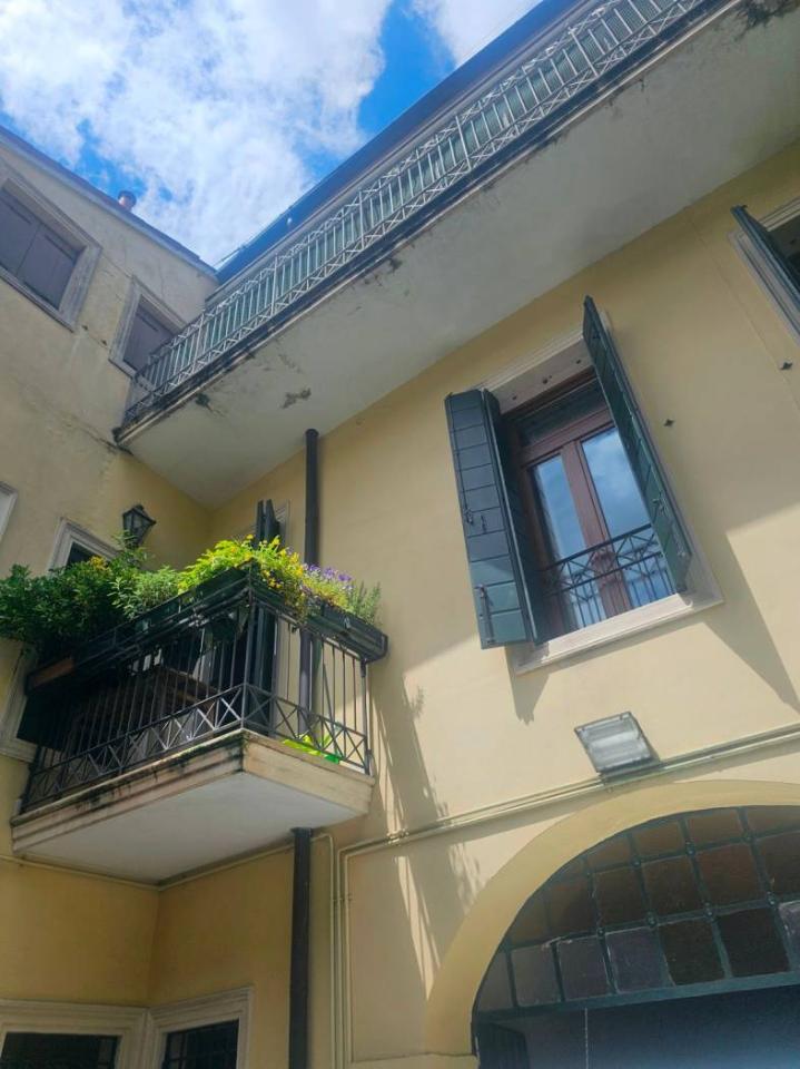 appartamento in vendita a Padova in zona Centro Storico